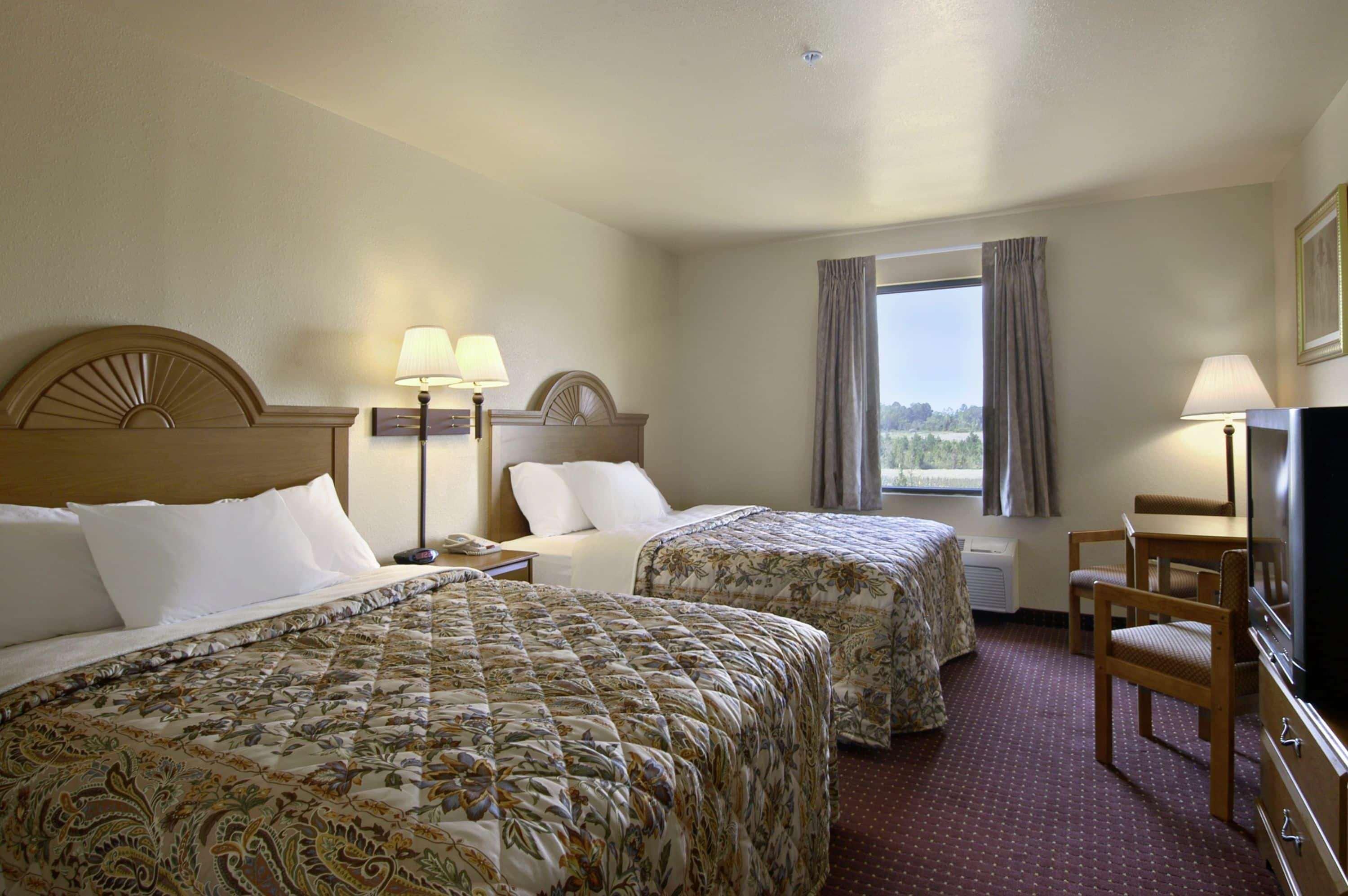 Days Inn Of Сентр Экстерьер фото